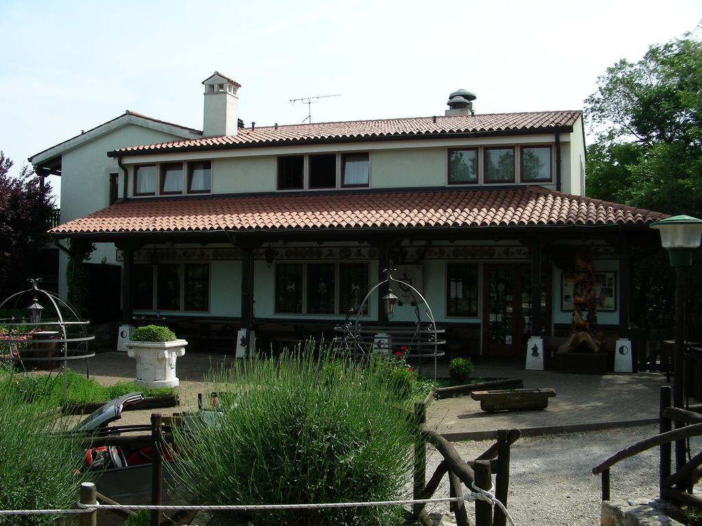 Agriturismo Mezzaluna Malchina 외부 사진