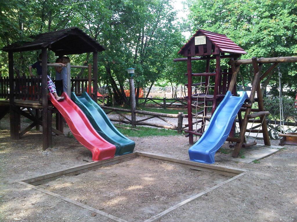 Agriturismo Mezzaluna Malchina 외부 사진