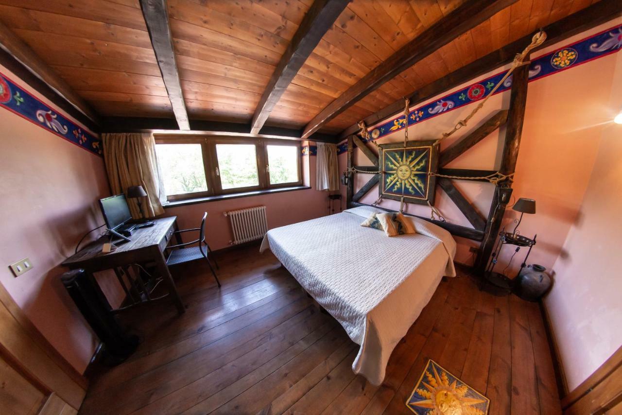 Agriturismo Mezzaluna Malchina 외부 사진